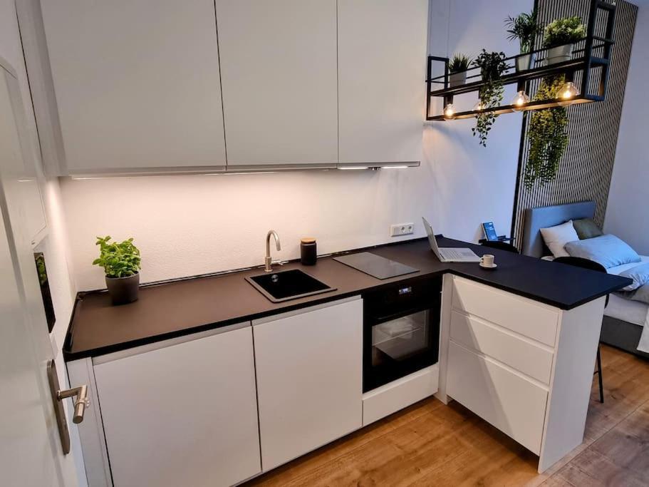 Modernes Apartment Karlsruhe Bagian luar foto